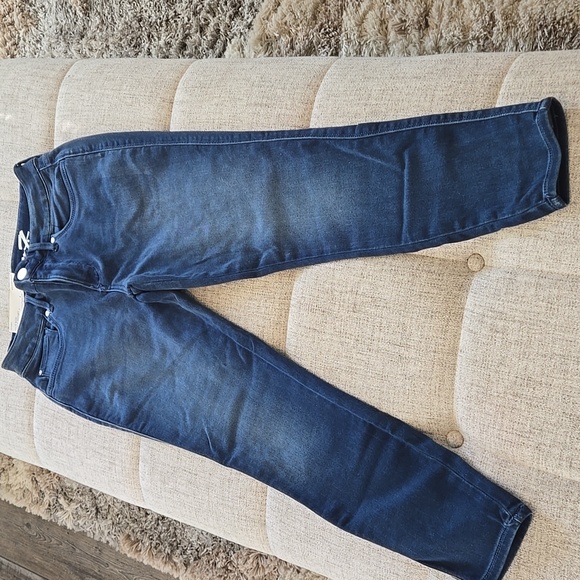 Bundle Size 8 Michael KORS, SEVEN7, & V Cristina - Picture 12 of 16